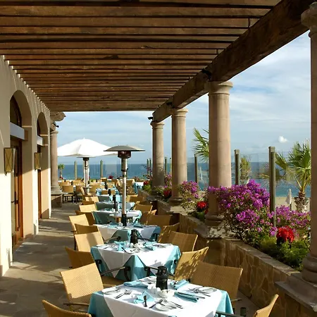 Pueblo Bonito Sunset Beach Golf & Spa Resort